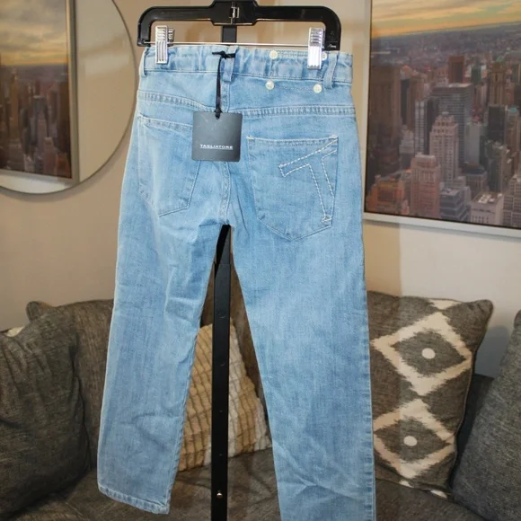 Tagliatore Five Pocket Kids Light Wash Denim.Belt Hoops.Sz. XS/6